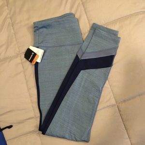 NWT Reebok cold weather compression leggings